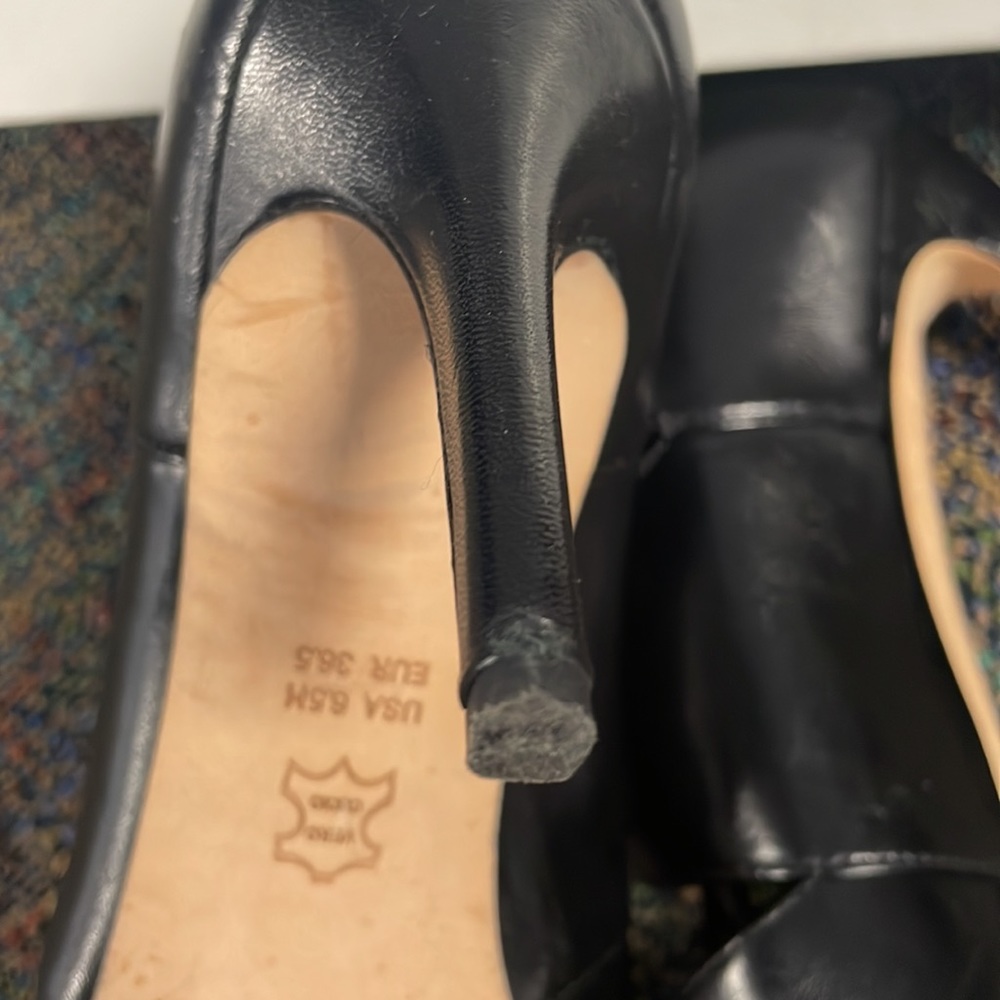 Via Spiga Heels - 6.5 - Picture 6 of 11